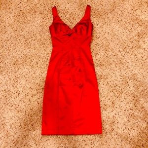 Cache size 4 red cocktail dress